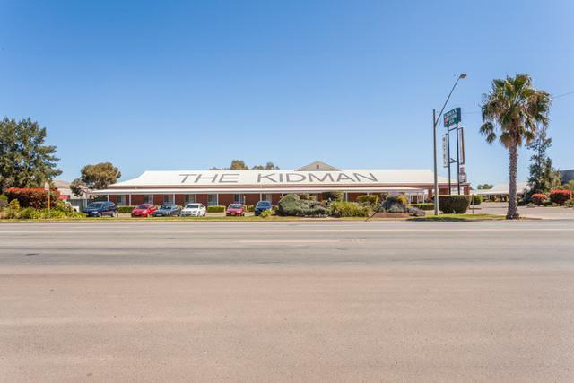 The Kidman Wayside Inn Griffith Exterior foto